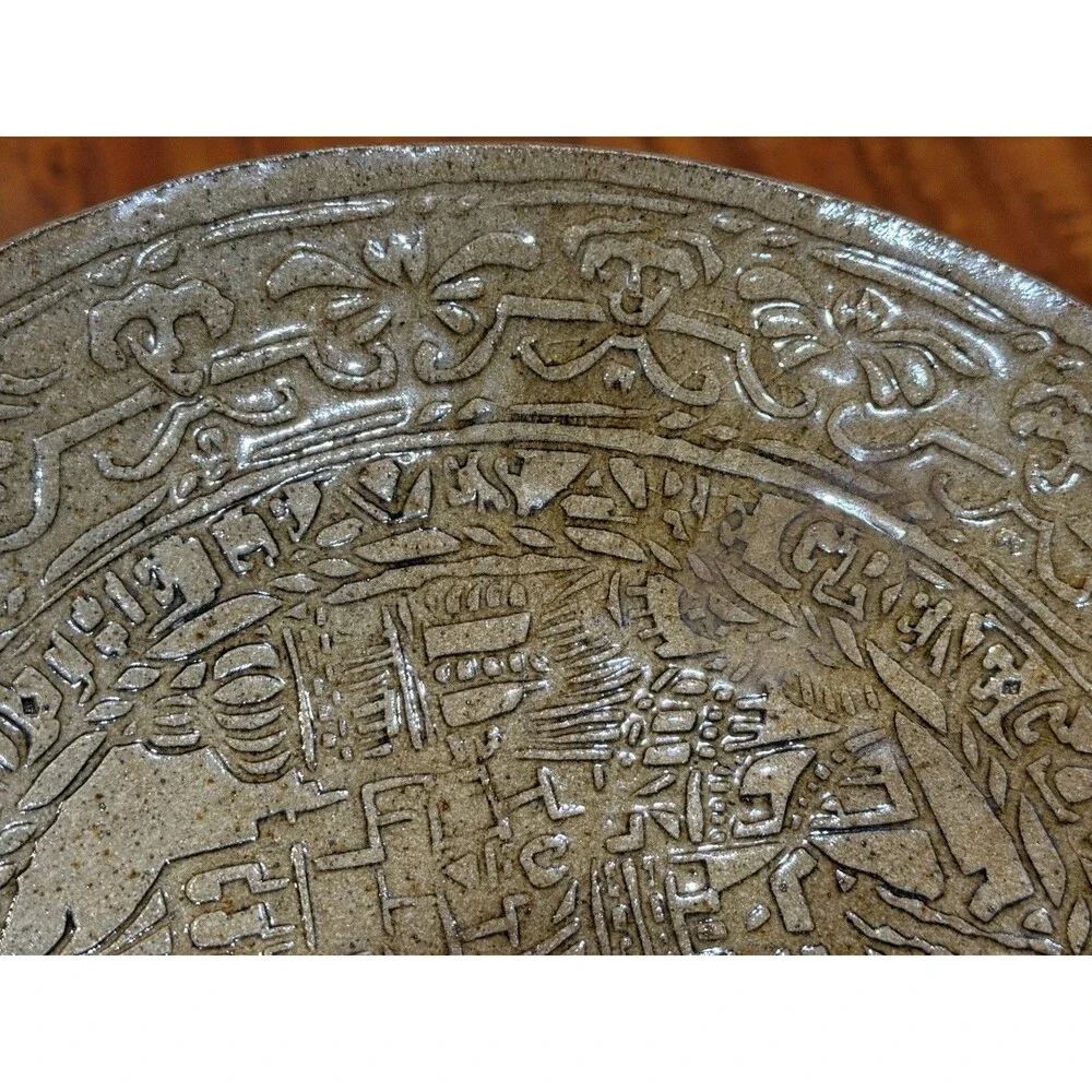 Vintage 92 Signed Ceramic 11” Pottery Bowl Queen Elizabeth I Commemorative Plate